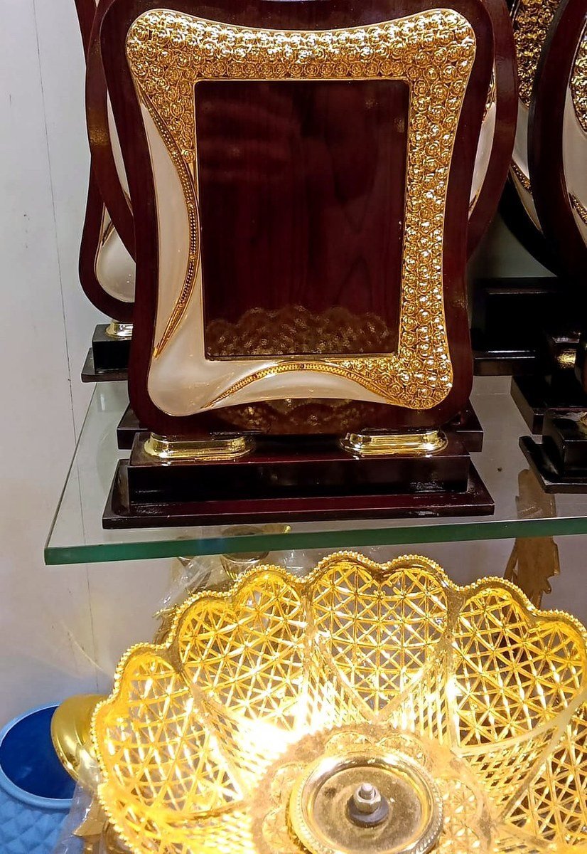 Memento / Plaque Reference โ MMT-001