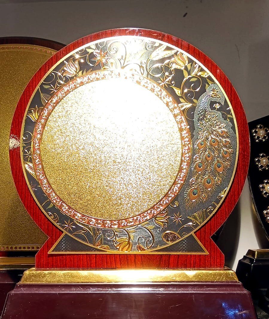 Memento / Plaque Reference โ MMT-007