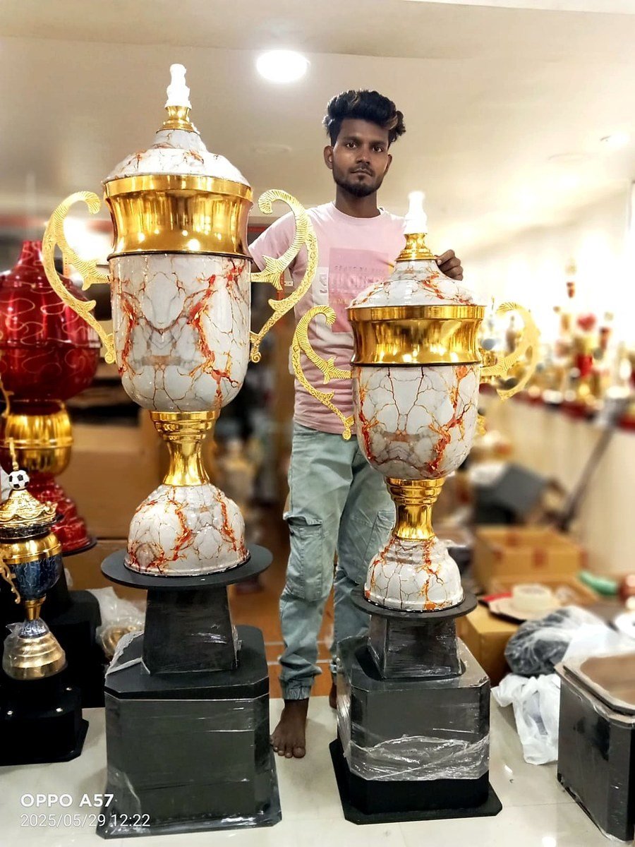 Trophy / Award Reference — TPH-013